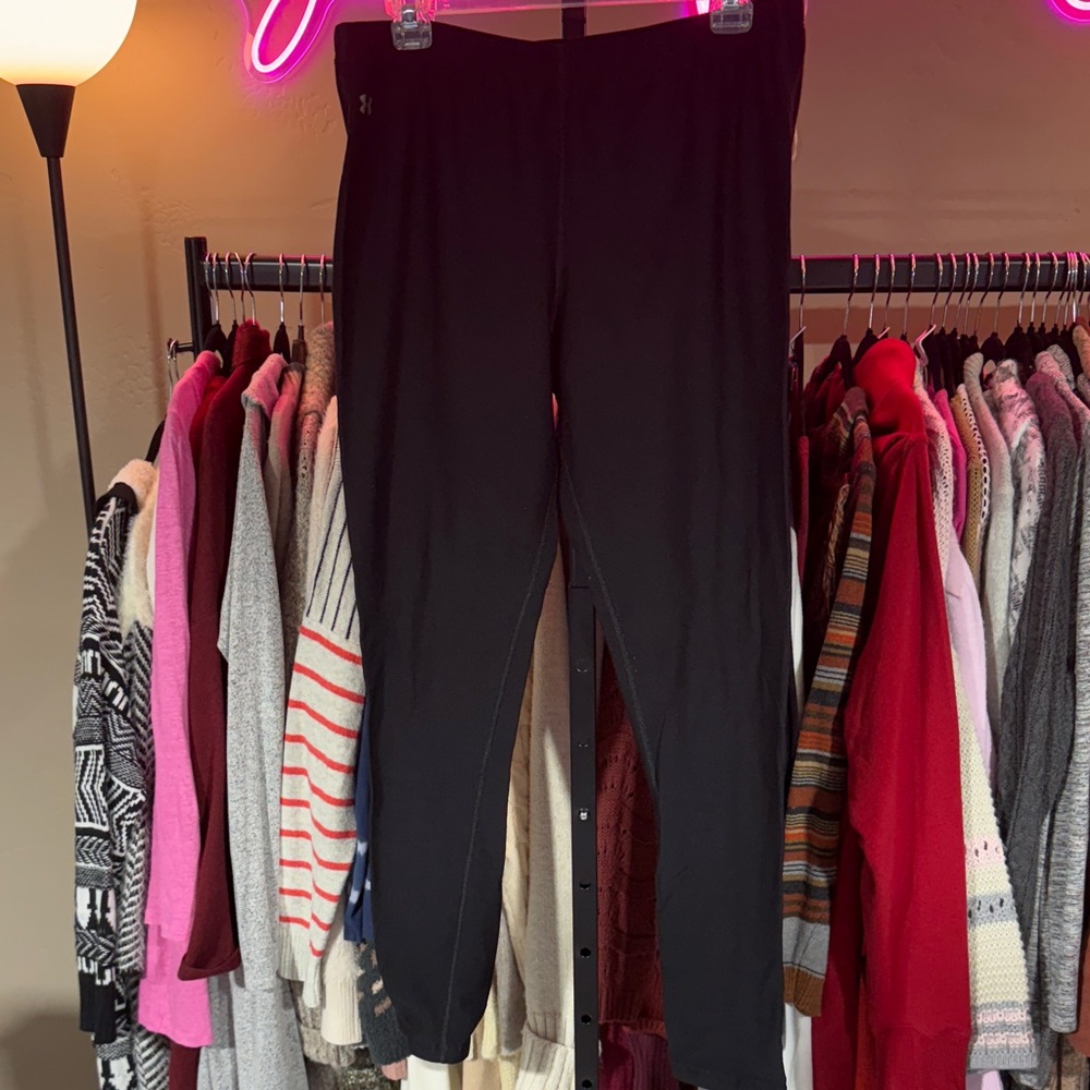 Under Armour Black Base Layer Leggings for Winter